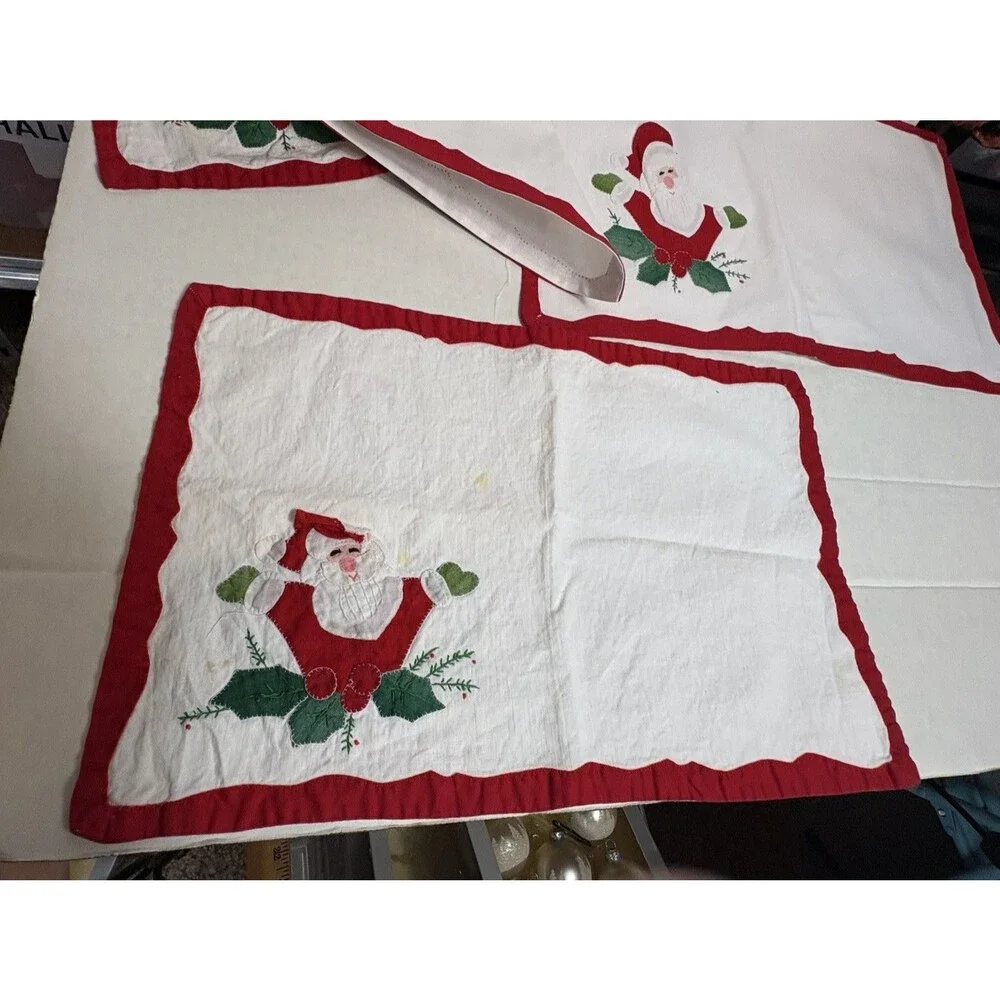 Set of 4 Handmade Christmas Santa Applique Placemats Vintage Holiday Decor